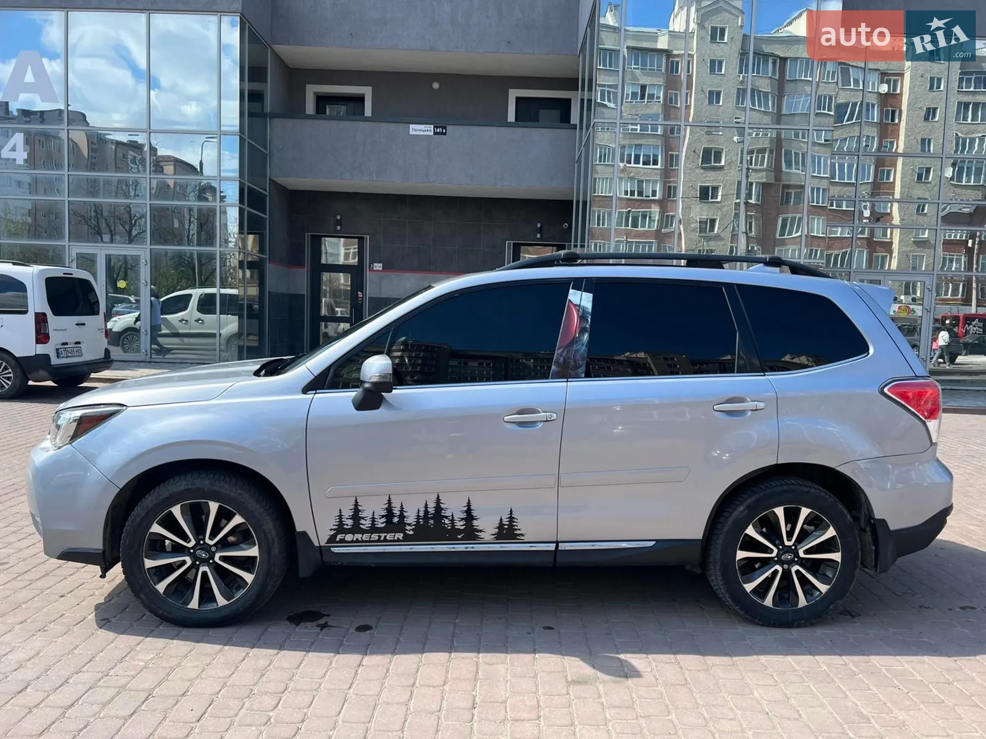 2016 Subaru Forester - мініатюра 4