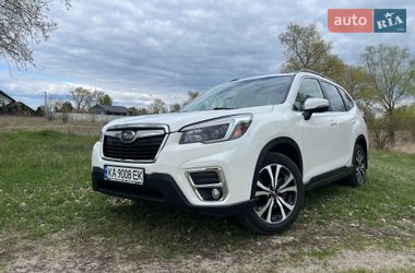 Внедорожник / Кроссовер Subaru Forester 2018 в Киеве