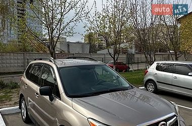 Внедорожник / Кроссовер Subaru Forester 2016 в Киеве