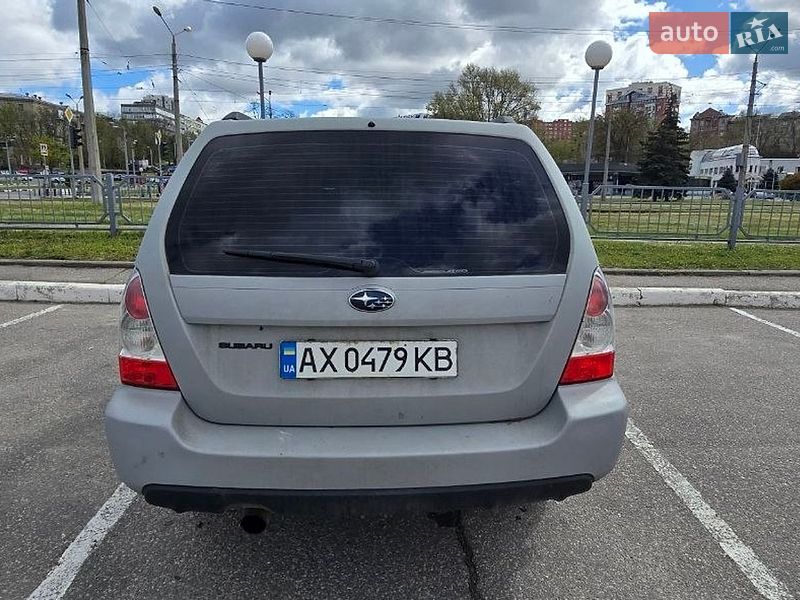 Внедорожник / Кроссовер Subaru Forester 2006 в Харькове