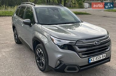 Внедорожник / Кроссовер Subaru Forester 2024 в Днепре