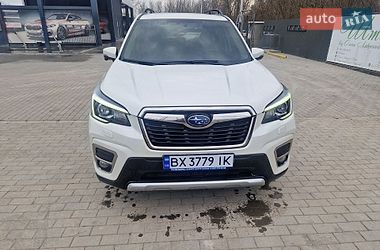 Внедорожник / Кроссовер Subaru Forester 2019 в Каменец-Подольском