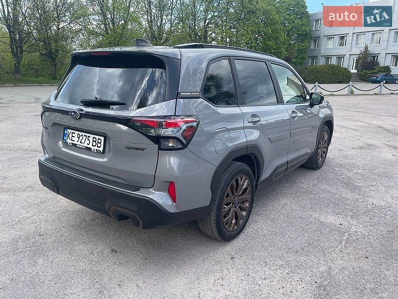 Внедорожник / Кроссовер Subaru Forester 2024 в Днепре