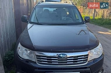 Внедорожник / Кроссовер Subaru Forester 2010 в Шостке