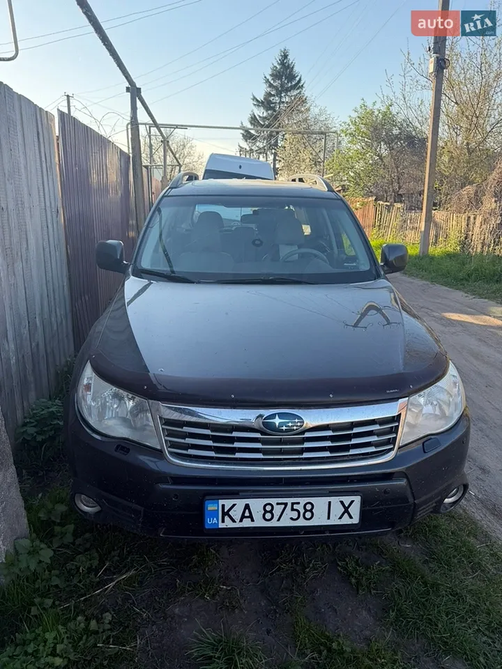 2010 Subaru Forester - мініатюра 16