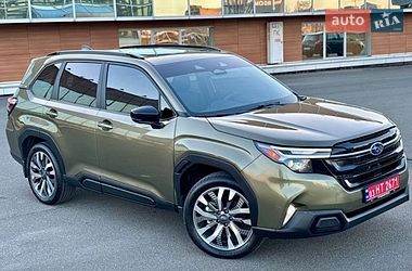 Внедорожник / Кроссовер Subaru Forester 2024 в Киеве
