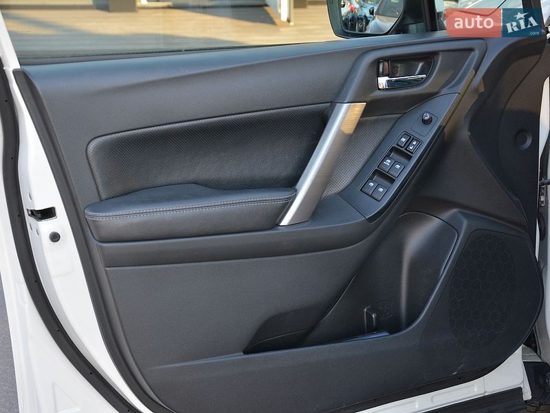 Внедорожник / Кроссовер Subaru Forester 2014 в Киеве