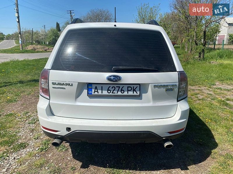 Внедорожник / Кроссовер Subaru Forester 2012 в Ставище