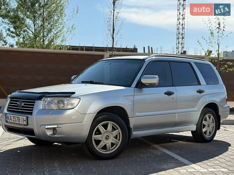 Внедорожник / Кроссовер Subaru Forester 2006 в Киеве