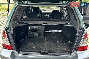 Внедорожник / Кроссовер Subaru Forester 2006 в Снятине