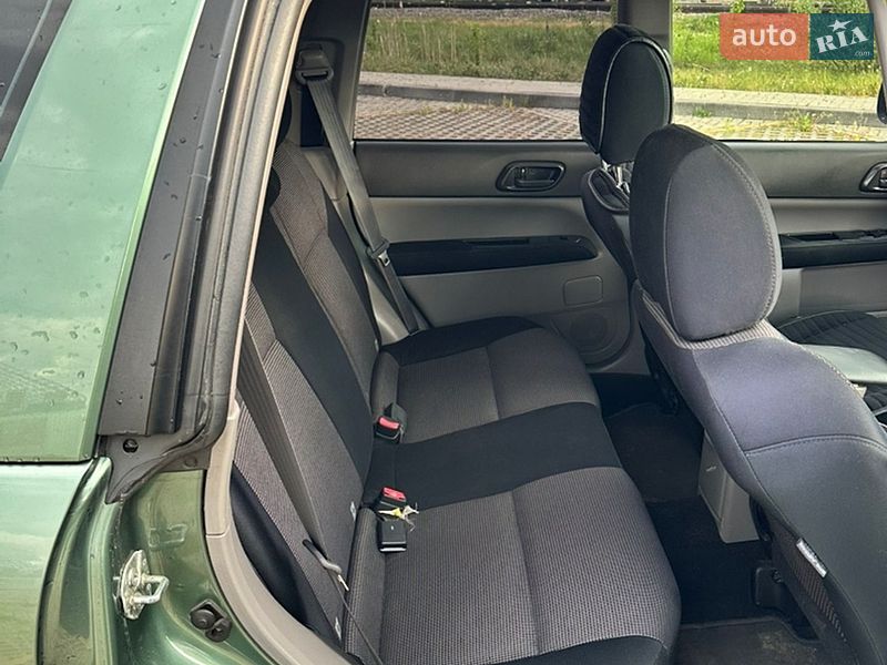 Внедорожник / Кроссовер Subaru Forester 2006 в Снятине