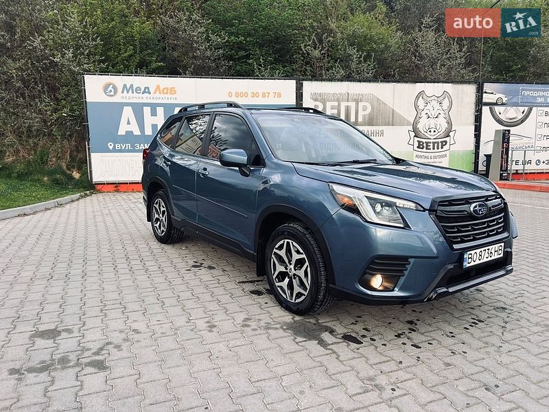 Внедорожник / Кроссовер Subaru Forester 2022 в Тернополе