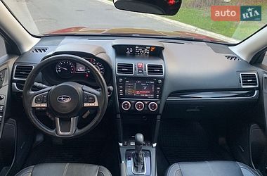 Внедорожник / Кроссовер Subaru Forester 2016 в Днепре