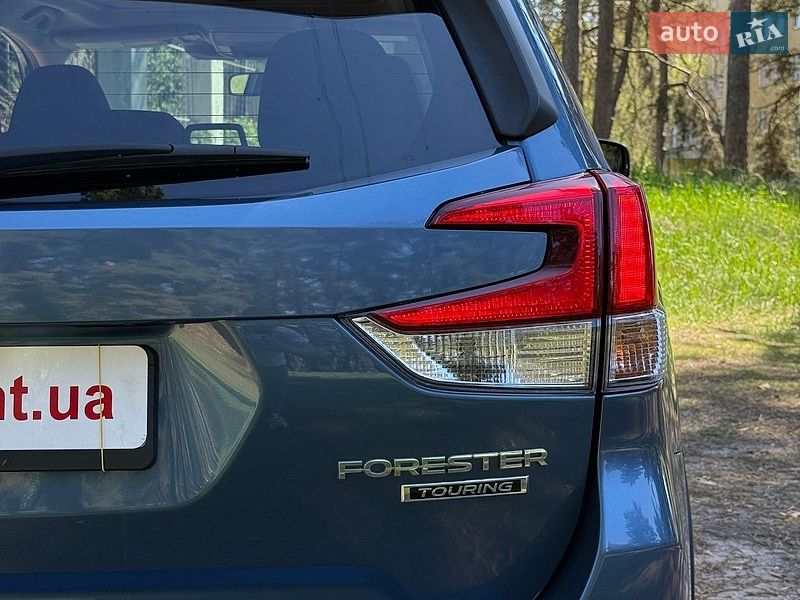 Внедорожник / Кроссовер Subaru Forester 2022 в Сумах