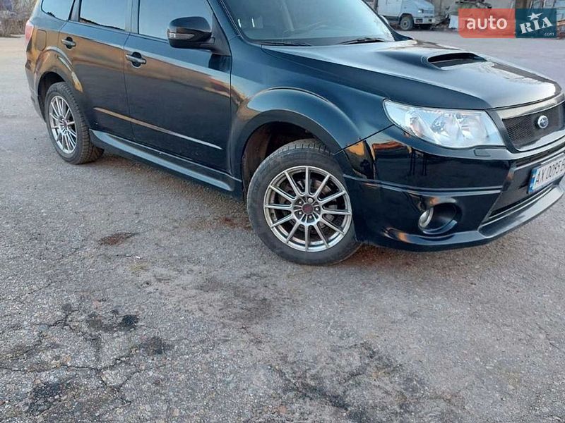 Внедорожник / Кроссовер Subaru Forester 2011 в Харькове