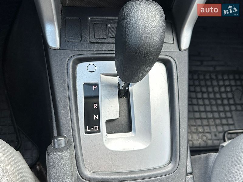 Внедорожник / Кроссовер Subaru Forester 2013 в Ивано-Франковске