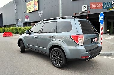 Внедорожник / Кроссовер Subaru Forester 2012 в Киеве