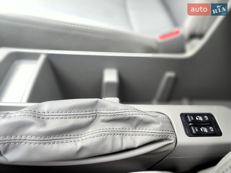 Внедорожник / Кроссовер Subaru Forester 2012 в Киеве