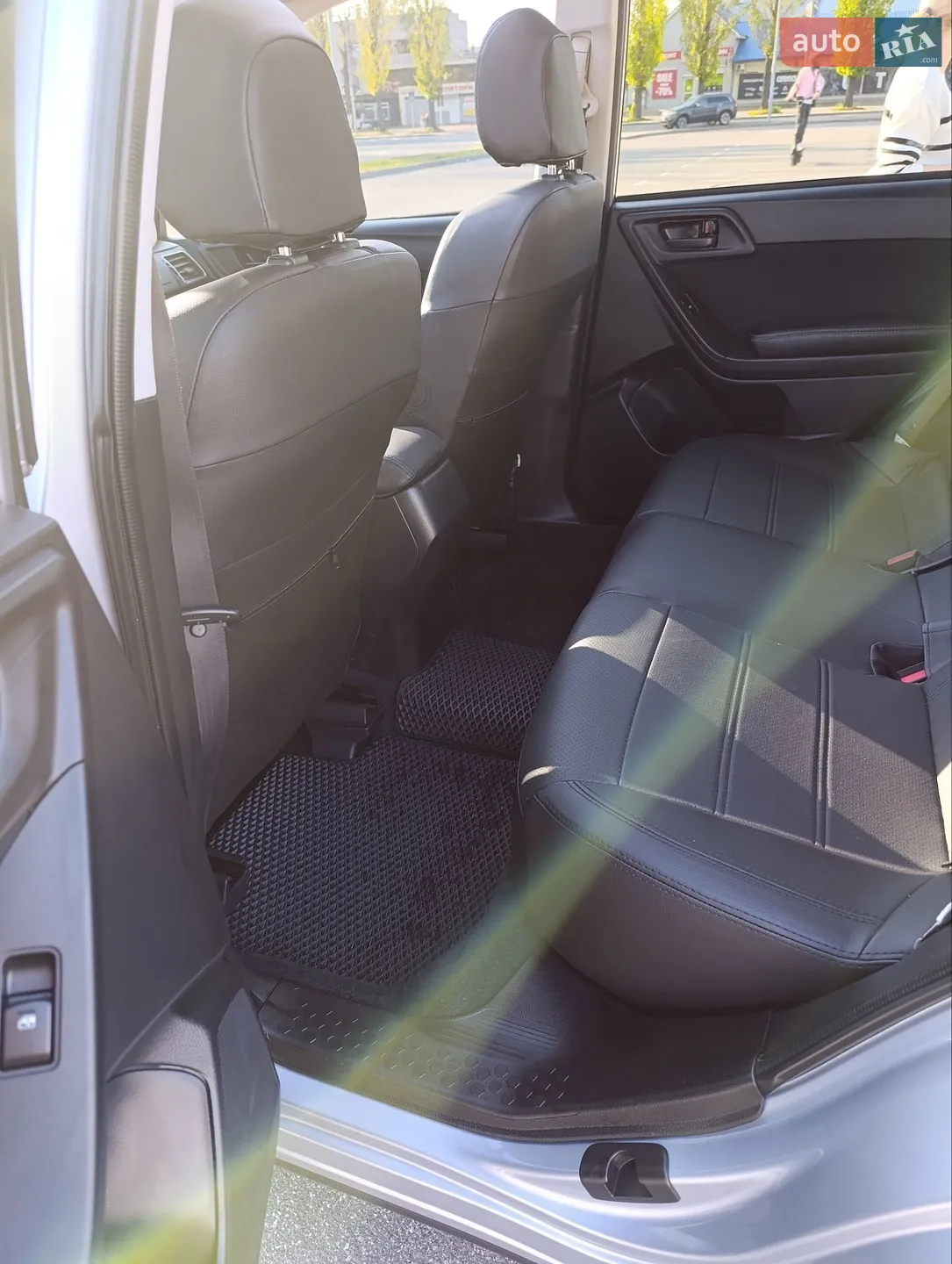 2016 Subaru Forester - мініатюра 14
