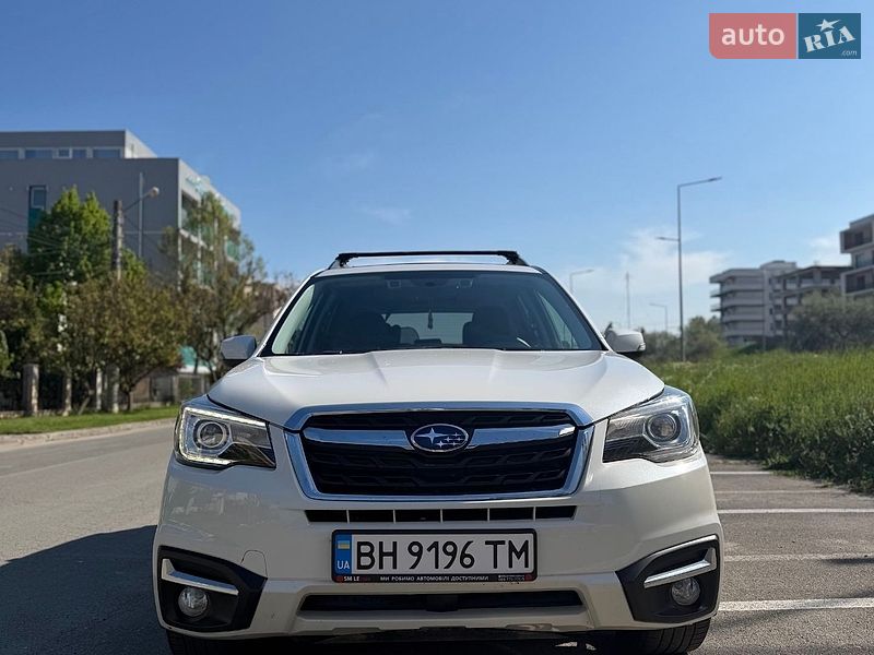 Позашляховик / Кросовер Subaru Forester 2017 в Одесі