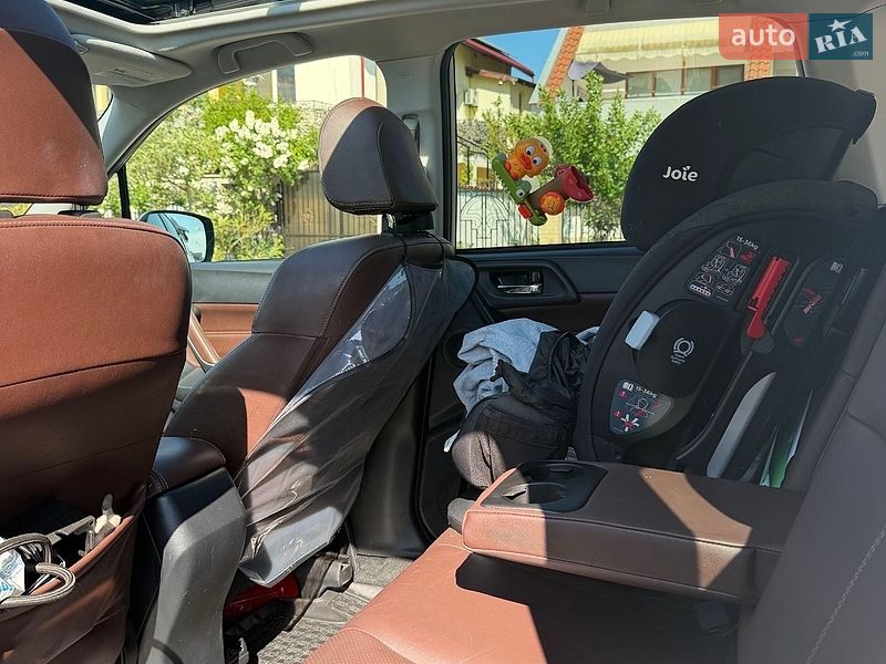Позашляховик / Кросовер Subaru Forester 2017 в Одесі