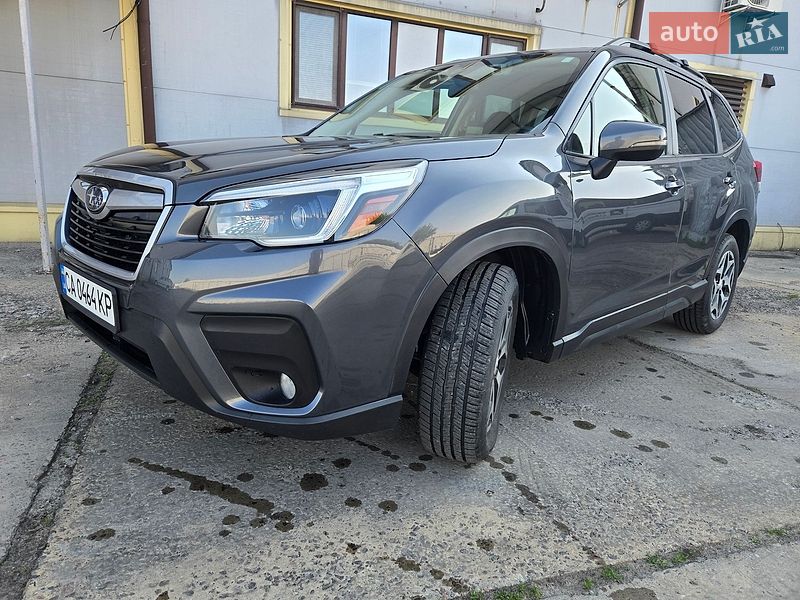 Позашляховик / Кросовер Subaru Forester 2021 в Броварах