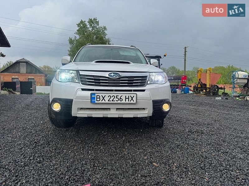 Позашляховик / Кросовер Subaru Forester 2010 в Хмельницькому