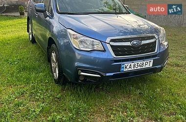 Внедорожник / Кроссовер Subaru Forester 2016 в Василькове