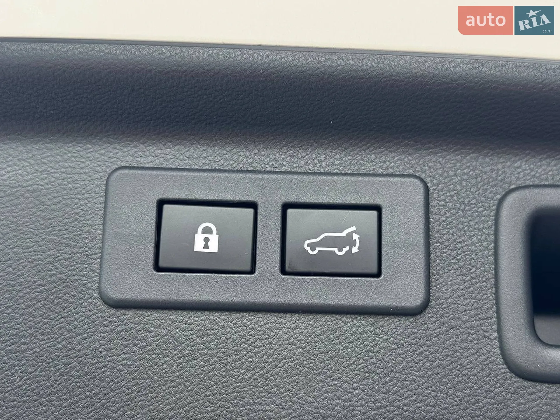 2019 Subaru Forester - мініатюра 24