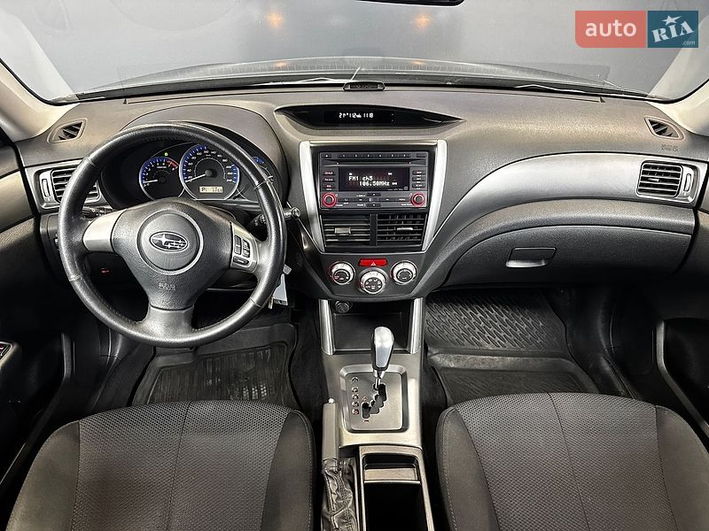 Позашляховик / Кросовер Subaru Forester 2011 в Києві