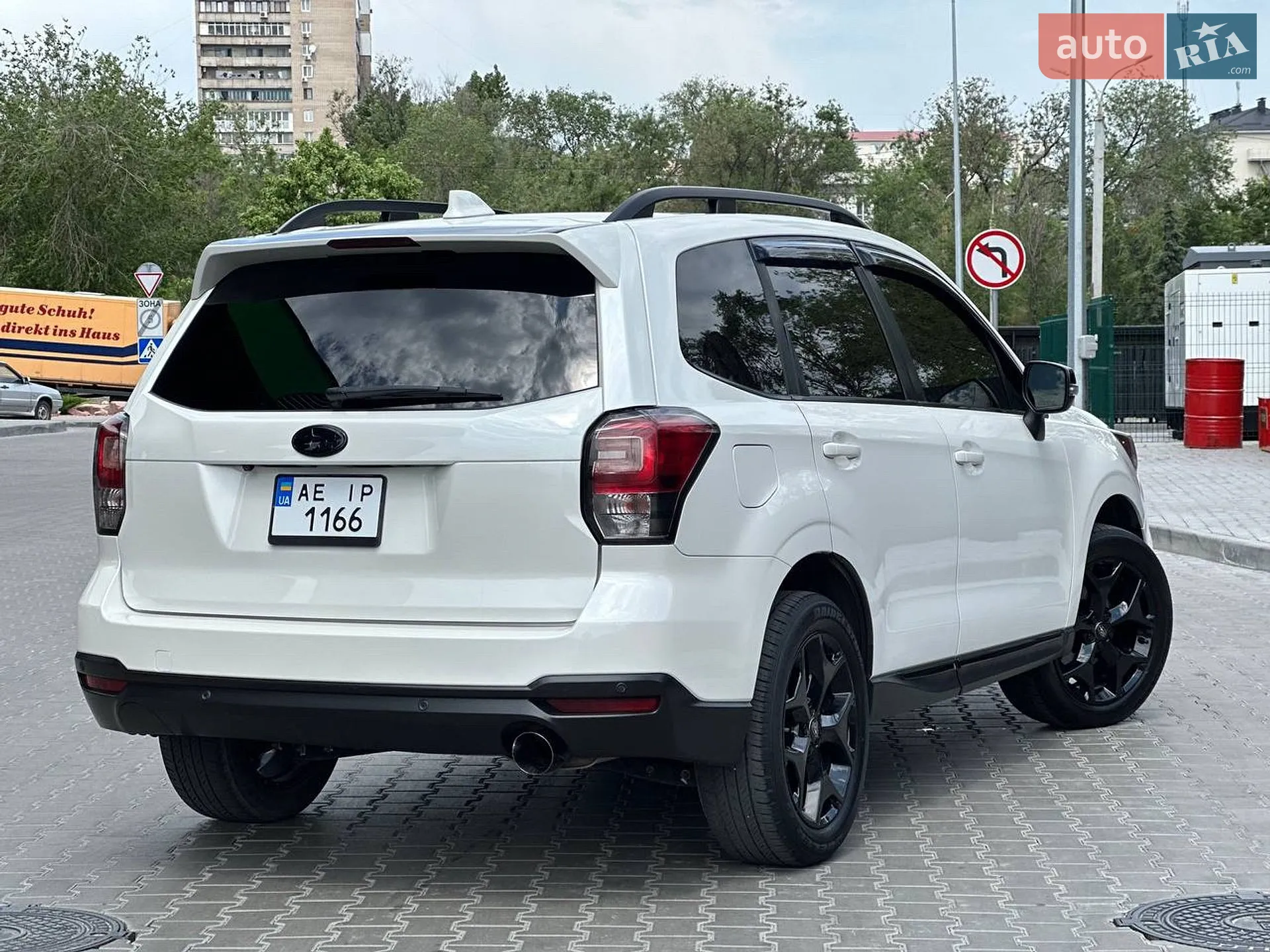 2017 Subaru Forester - мініатюра 4