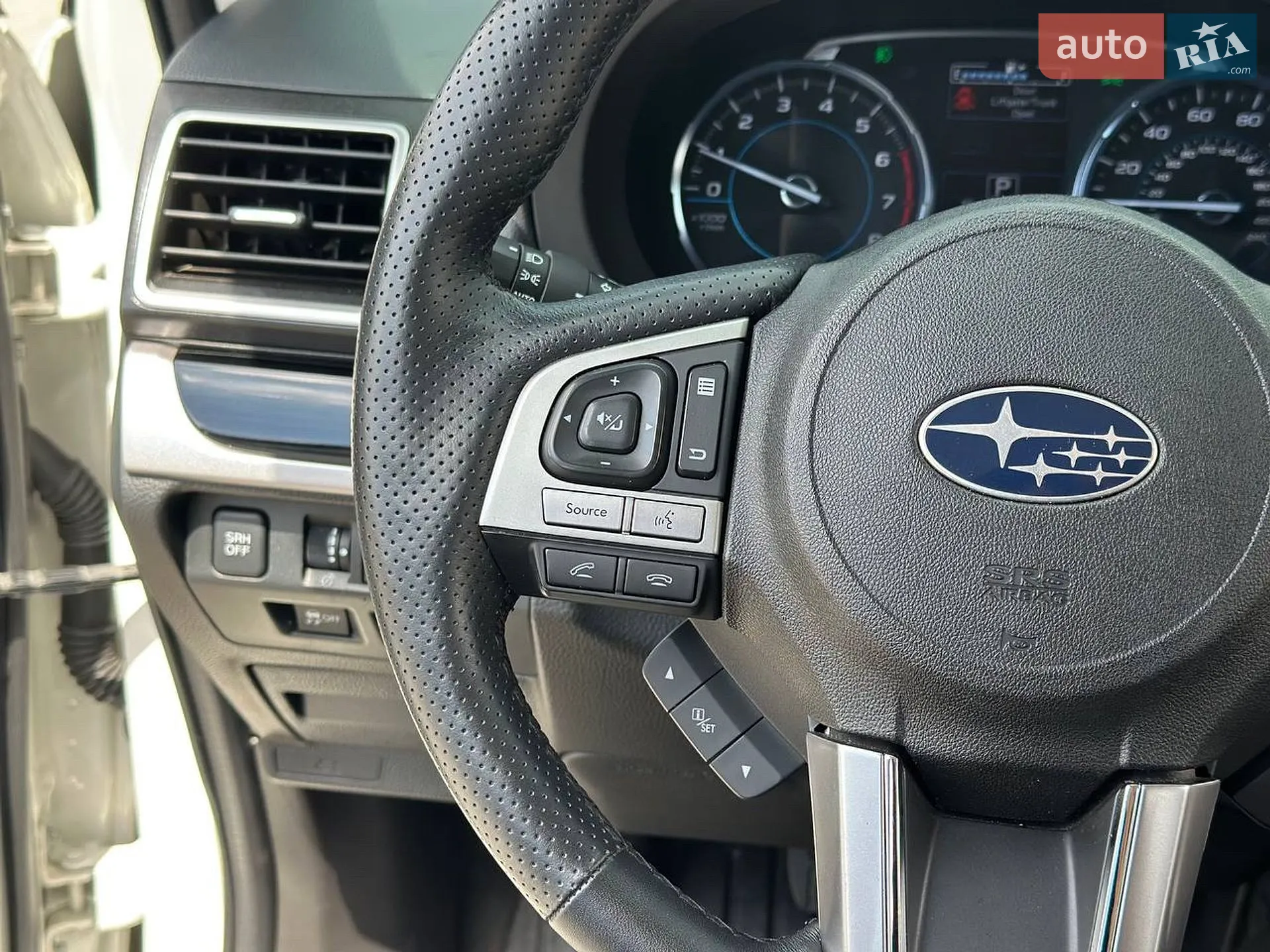 2017 Subaru Forester - мініатюра 24