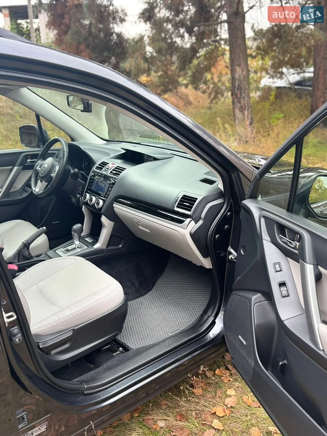 2017 Subaru Forester - мініатюра 14