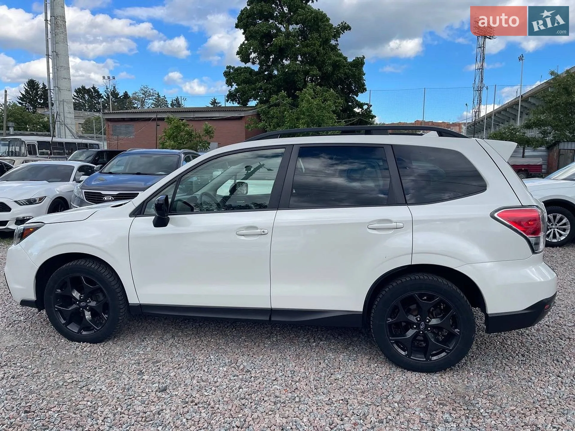 2017 Subaru Forester - мініатюра 7