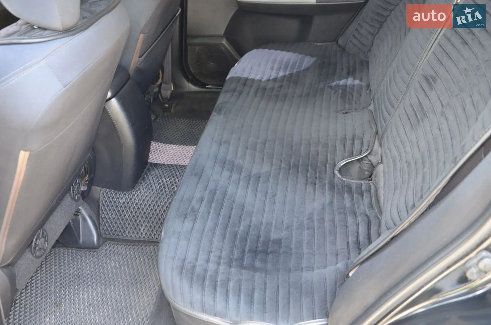 2010 Subaru Forester - мініатюра 41