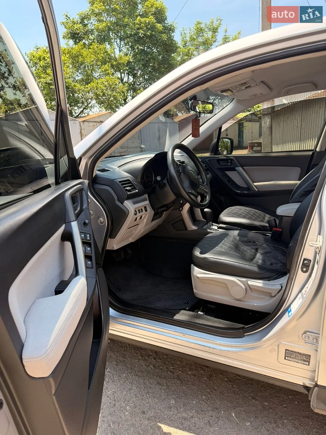 2013 Subaru Forester - мініатюра 16