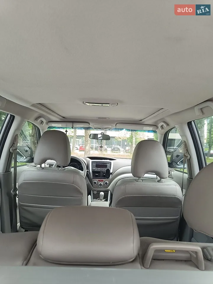 2010 Subaru Forester - мініатюра 19
