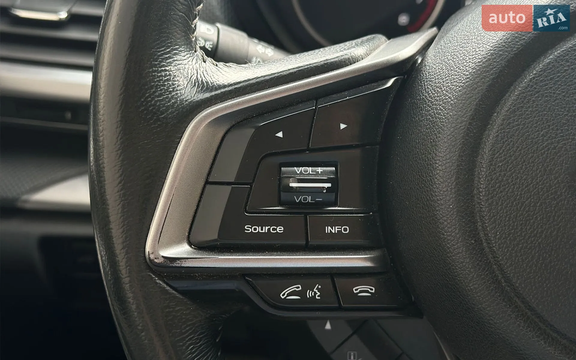 2021 Subaru Forester - мініатюра 16