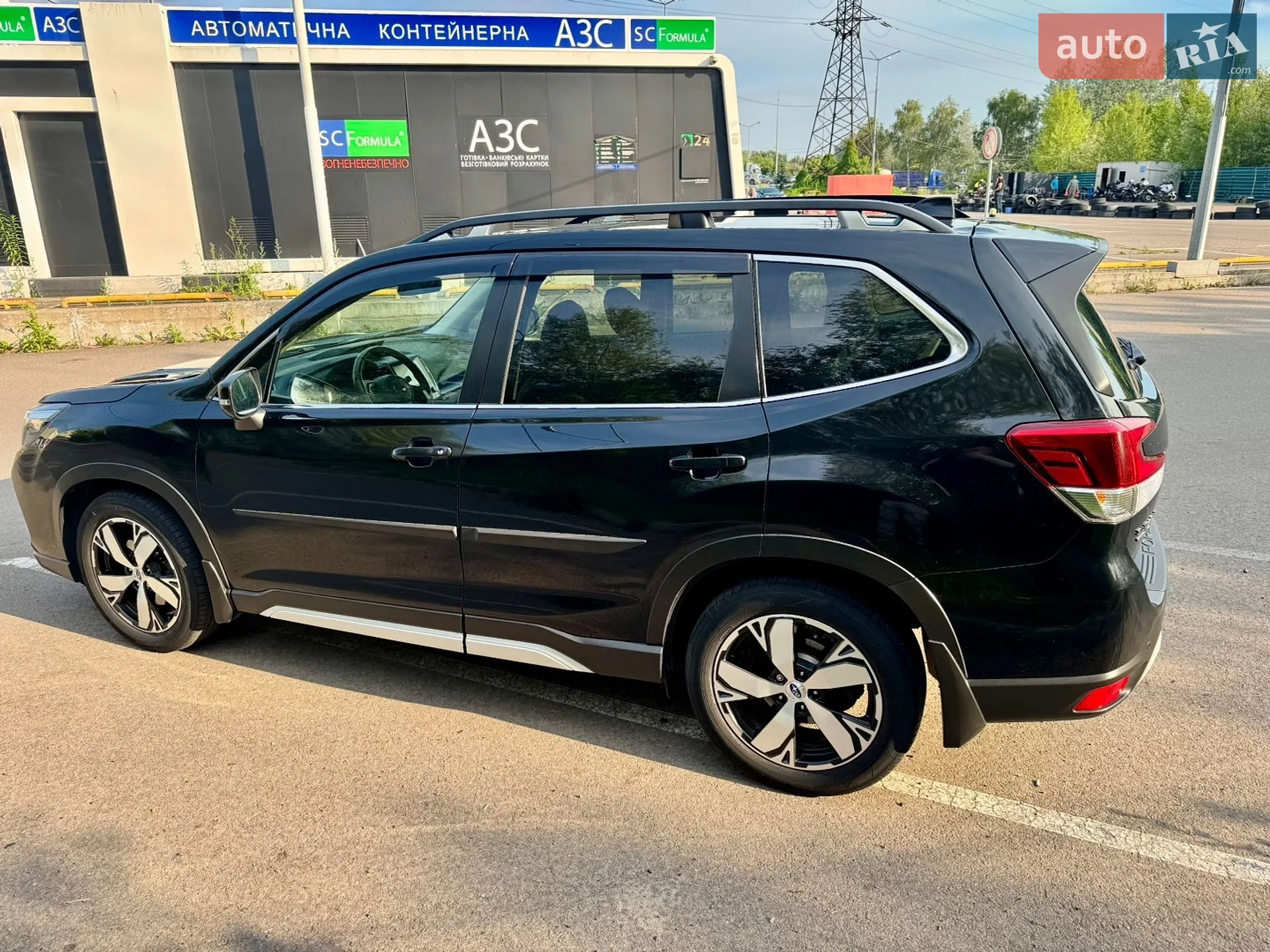 Subaru Forester 2018 VIN JF1SK9LL5KG004980 фото оголошення 6 з 38
