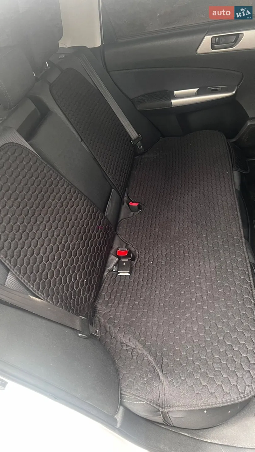 2010 Subaru Forester - мініатюра 10