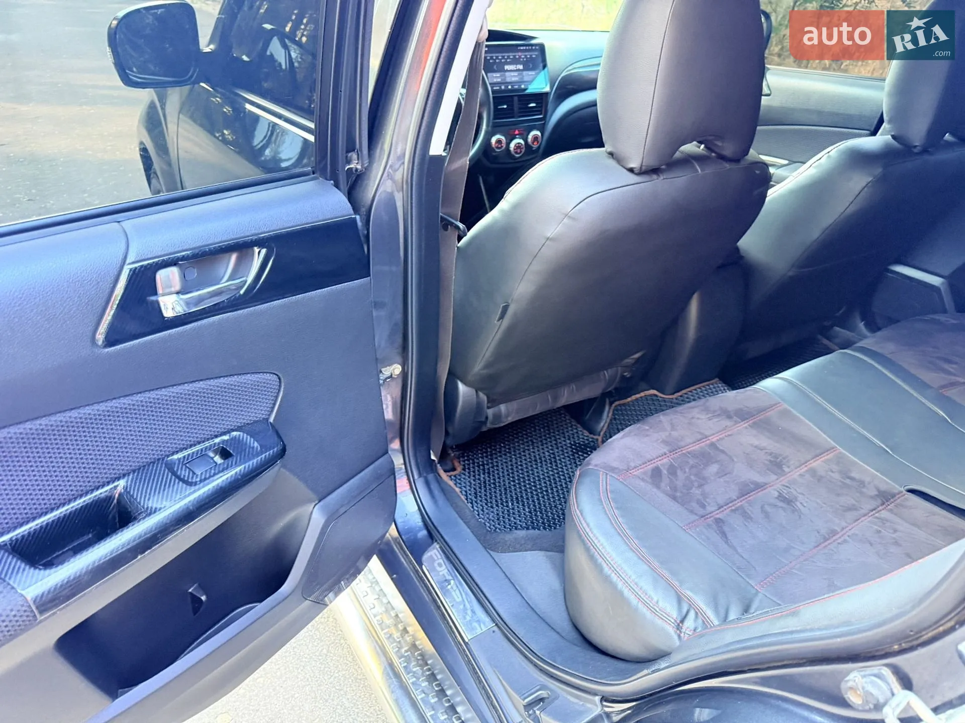 2010 Subaru Forester - мініатюра 39
