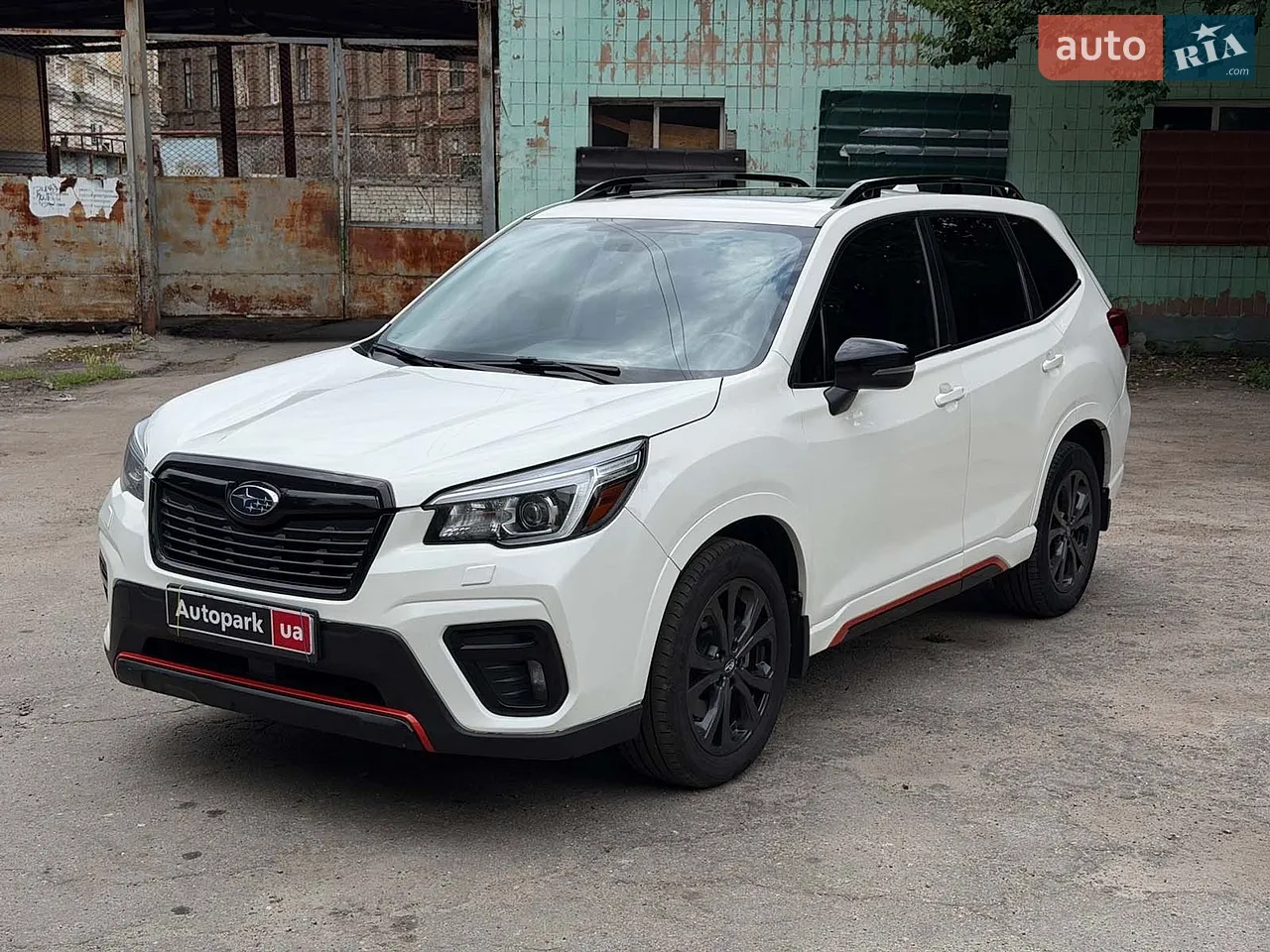 2017 Subaru Forester - мініатюра 14