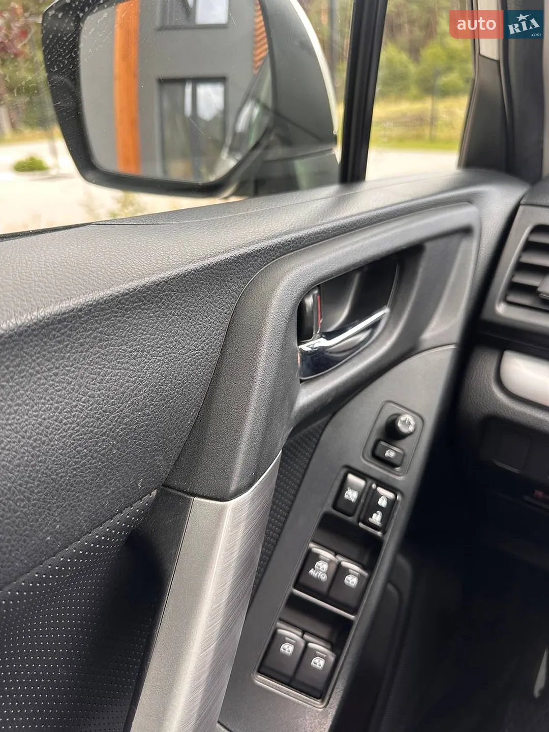 2014 Subaru Forester - мініатюра 25