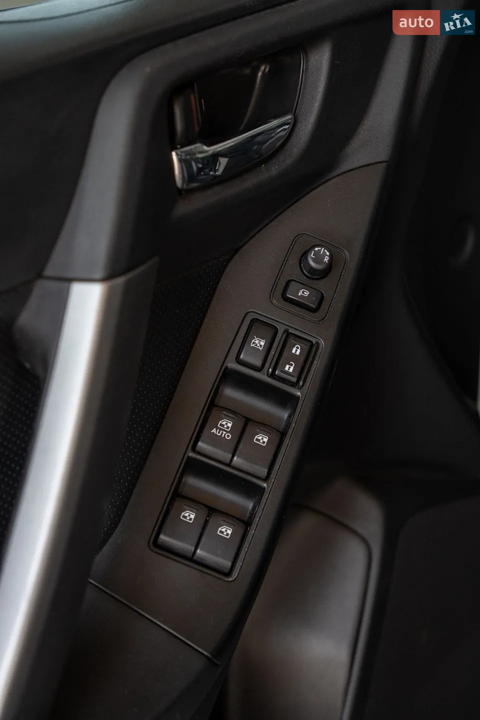 2013 Subaru Forester - мініатюра 25