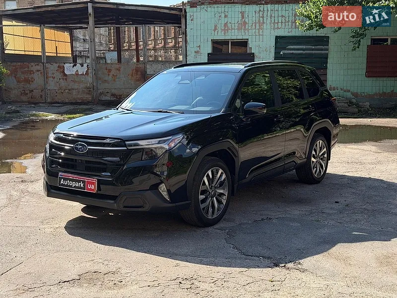 Subaru Forester 2025