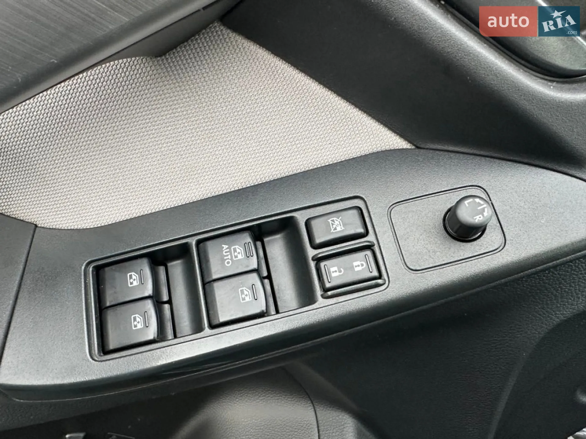 2013 Subaru Forester - мініатюра 31