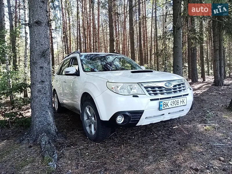 Subaru Forester 2011
