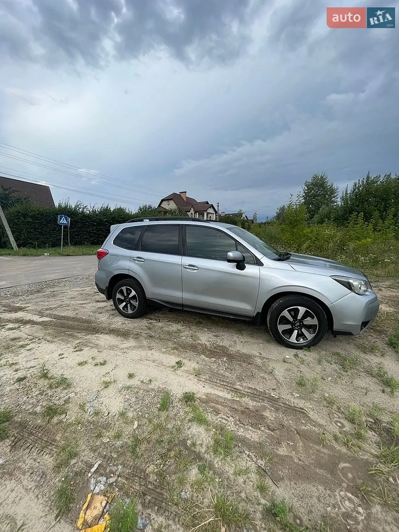 2017 Subaru Forester - мініатюра 8