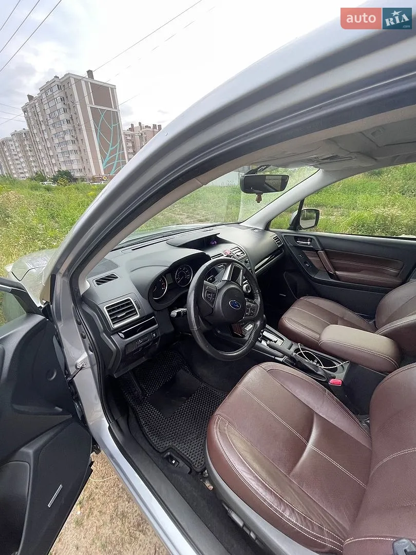 2017 Subaru Forester - мініатюра 16