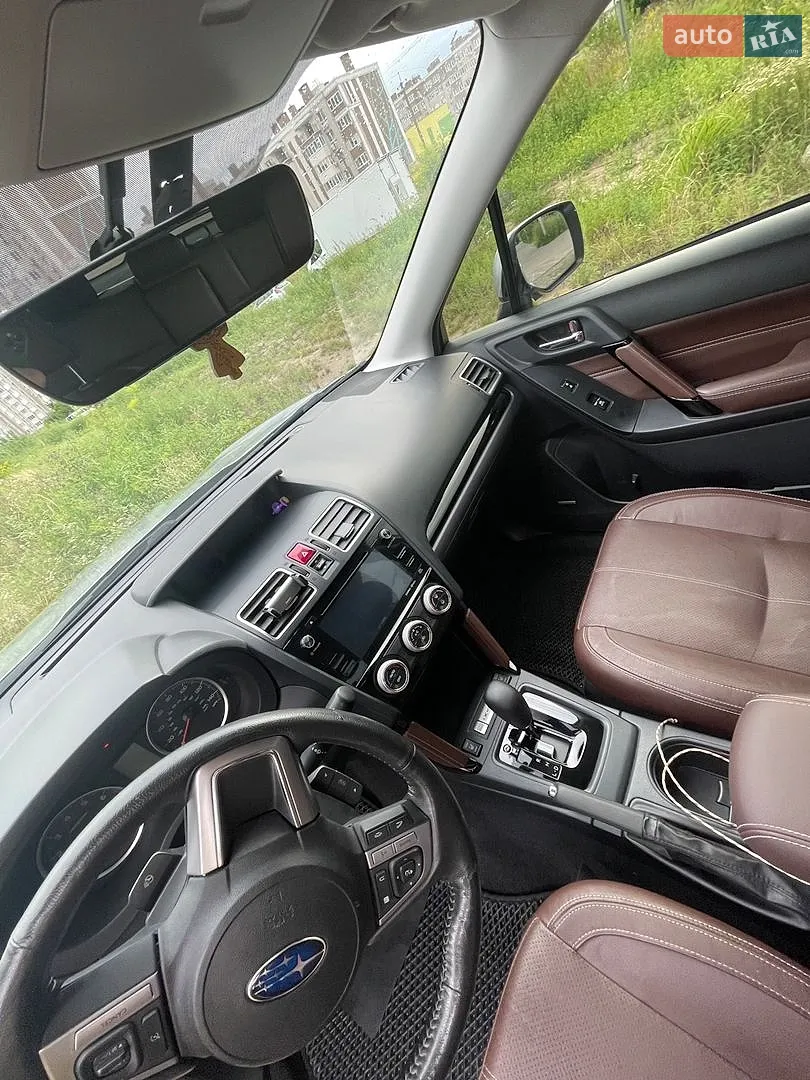2017 Subaru Forester - мініатюра 18